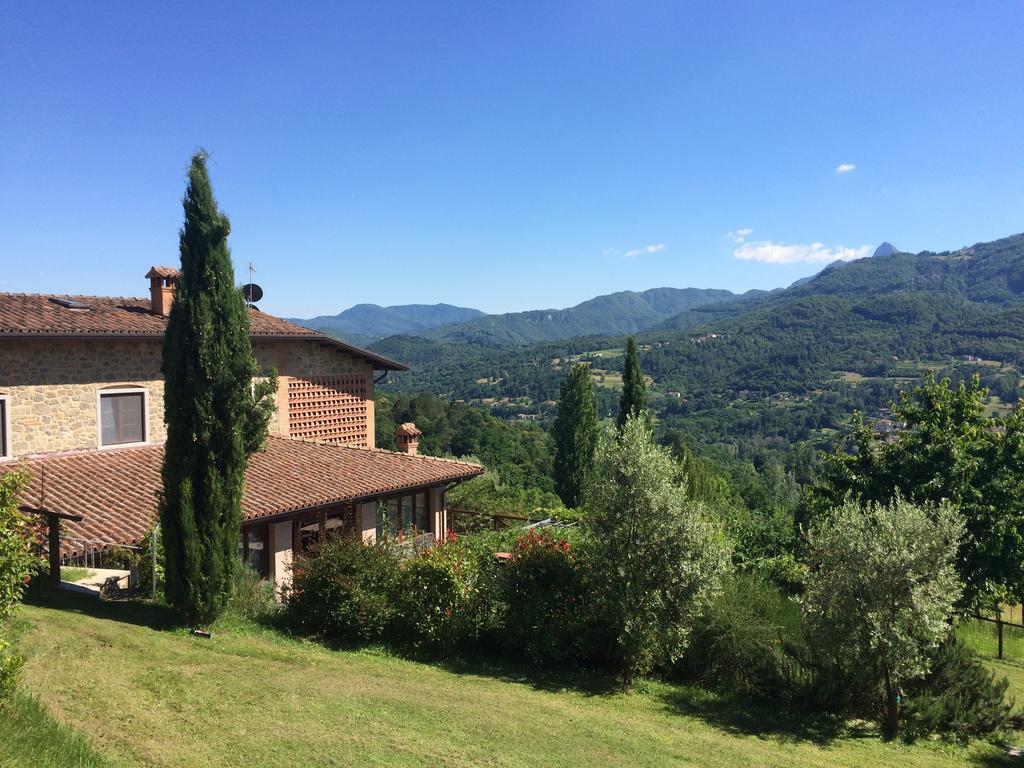 Agriturismo Braccicorti Hotell Pieve Fosciana Exteriör bild