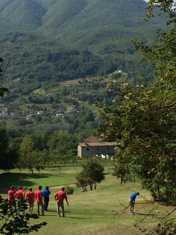 Agriturismo Braccicorti Hotell Pieve Fosciana Exteriör bild